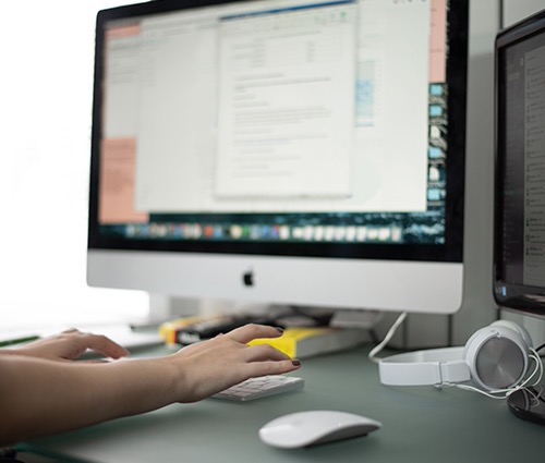 Facebook announces small business grant program banner